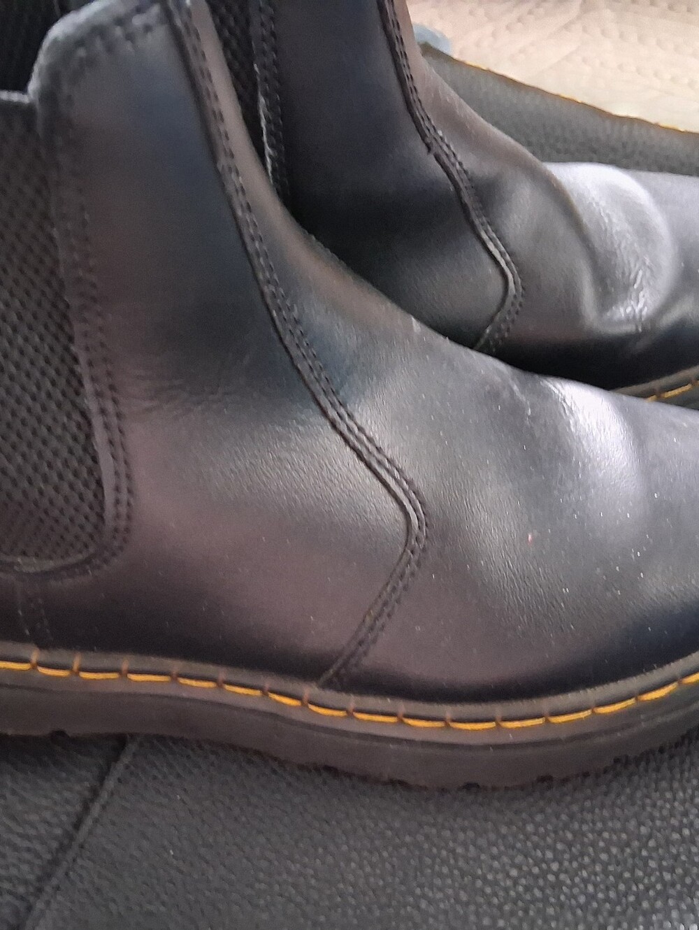DR.MARTENS - Picture 3 of 7